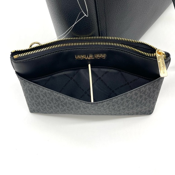 Michael Kors Maisie 3 in 1 Large Pebbled Leather Tote Bag - Picture 7 of 15